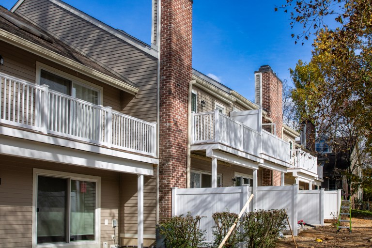 Cheswold-Village-Lemus-Construction-Siding-Decks-Windows-renovation (9)